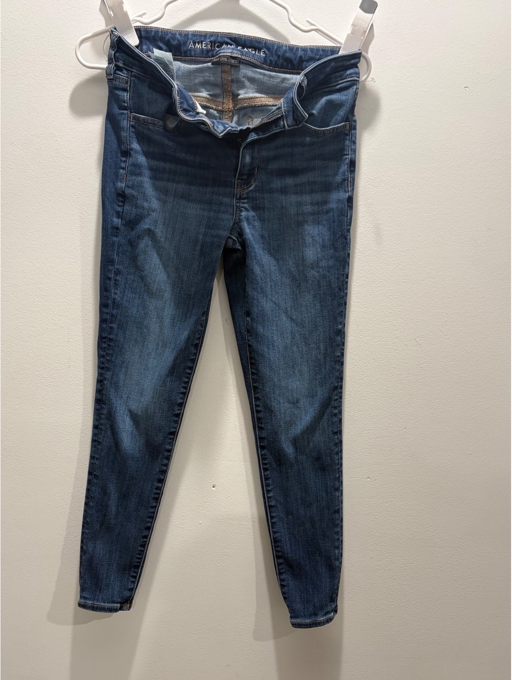 Women’s size 6-American Eagle Women's Blue and Navy Jeans